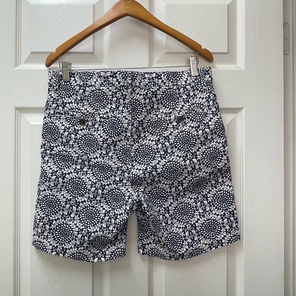 Southern Proper Men's Light Blue Tile Print  Size 34 Shorts - Picture 3 of 9